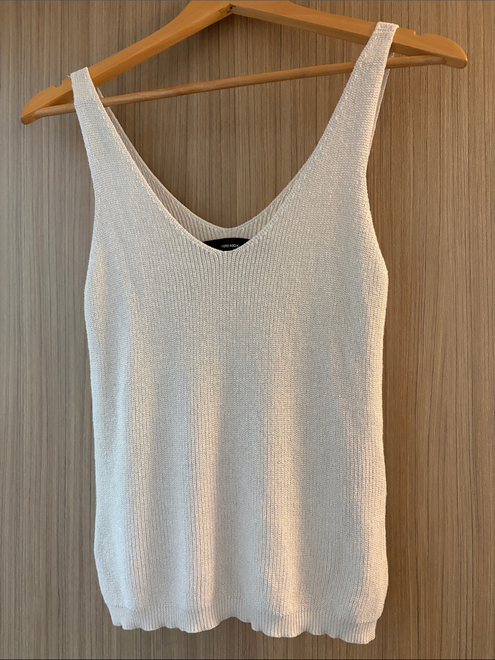 Vero Moda White V-Neck Knit Tank Top with Silver Metallic Threads